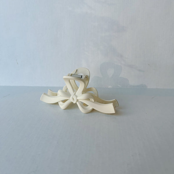 Knotted Bow Soft Tone Matte Hair Claw