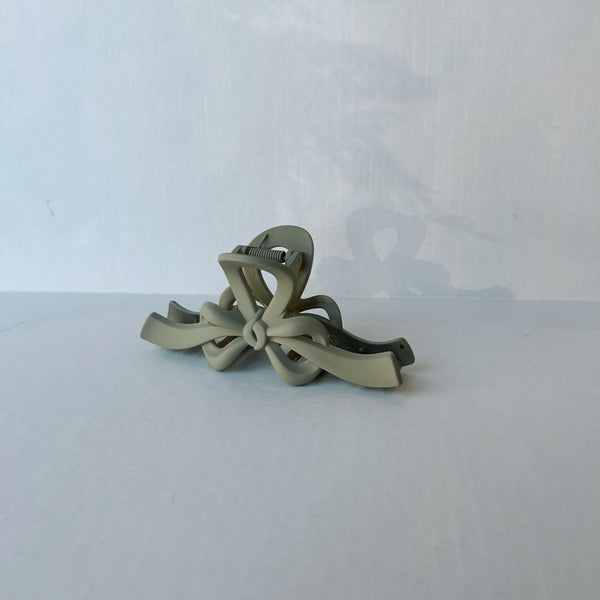 Knotted Bow Soft Tone Matte Hair Claw