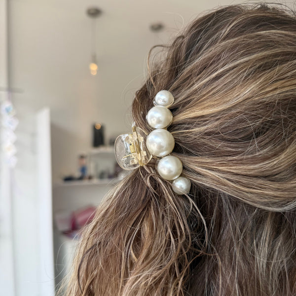 Pearl Hair Clip