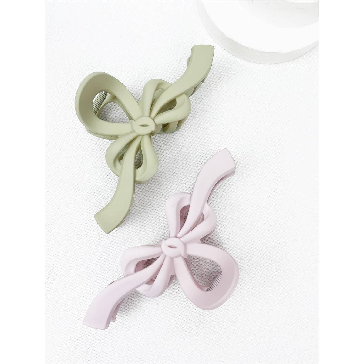 Knotted Bow Soft Tone Matte Hair Claw