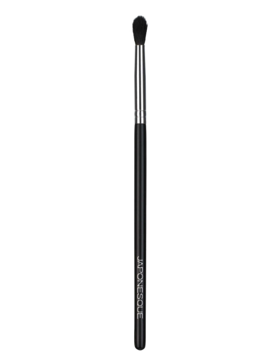 Japonesque Pointed Crease Blending Brush